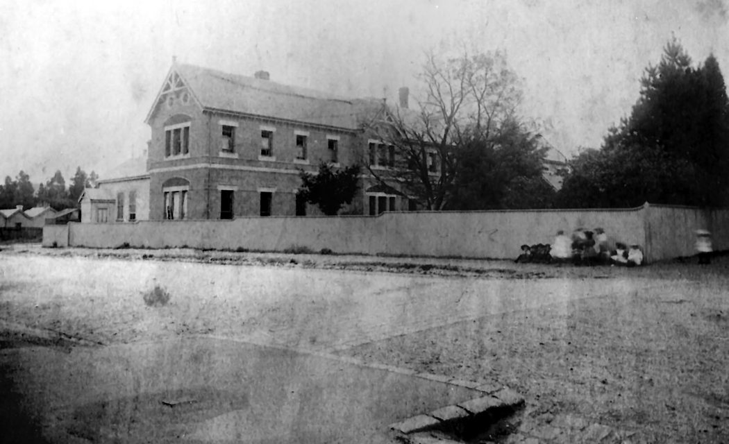 Ballarat East Sacred Heart Convent circa 1884-86